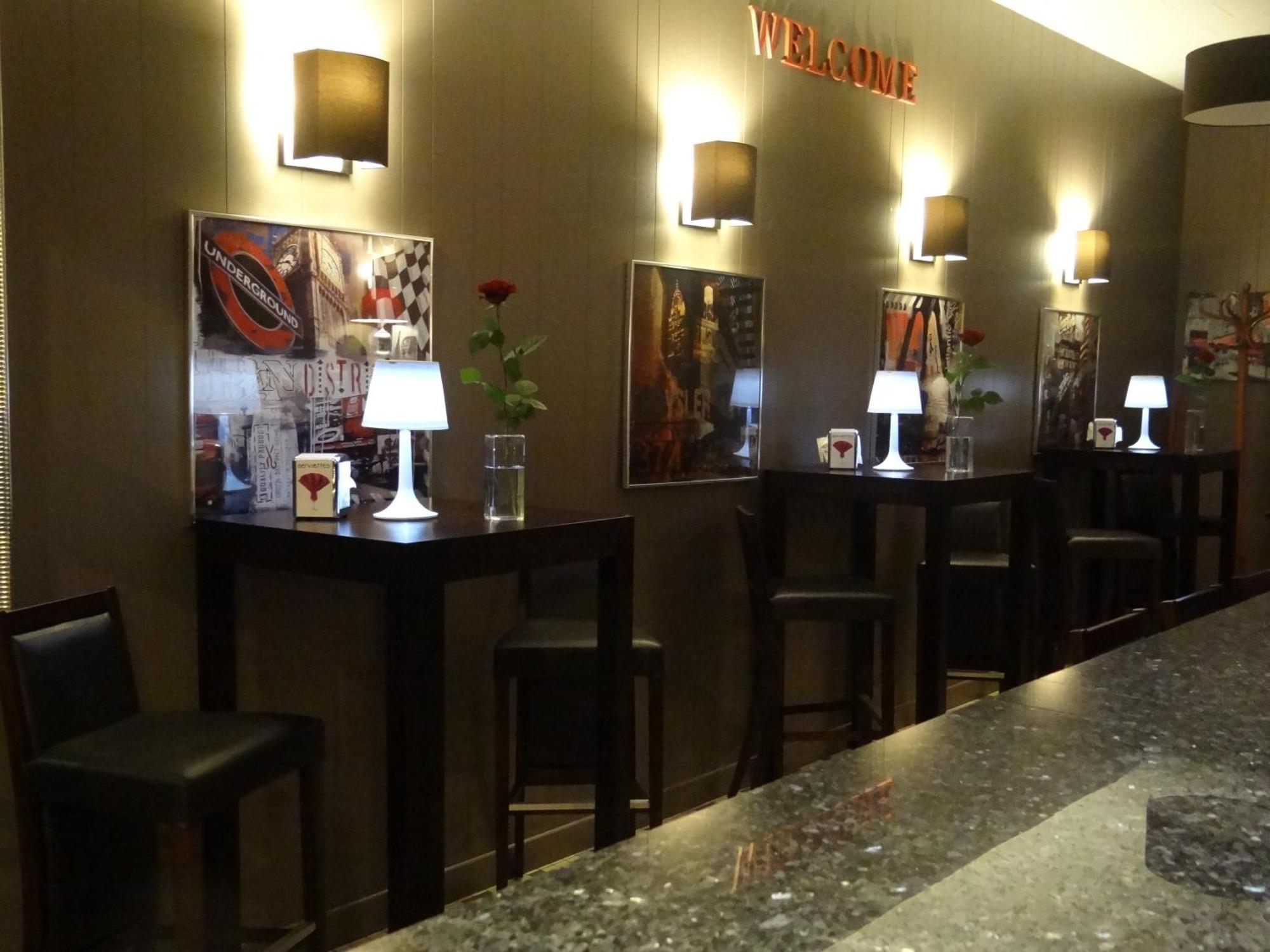 Hotel La Chope Cambrai Extérieur photo
