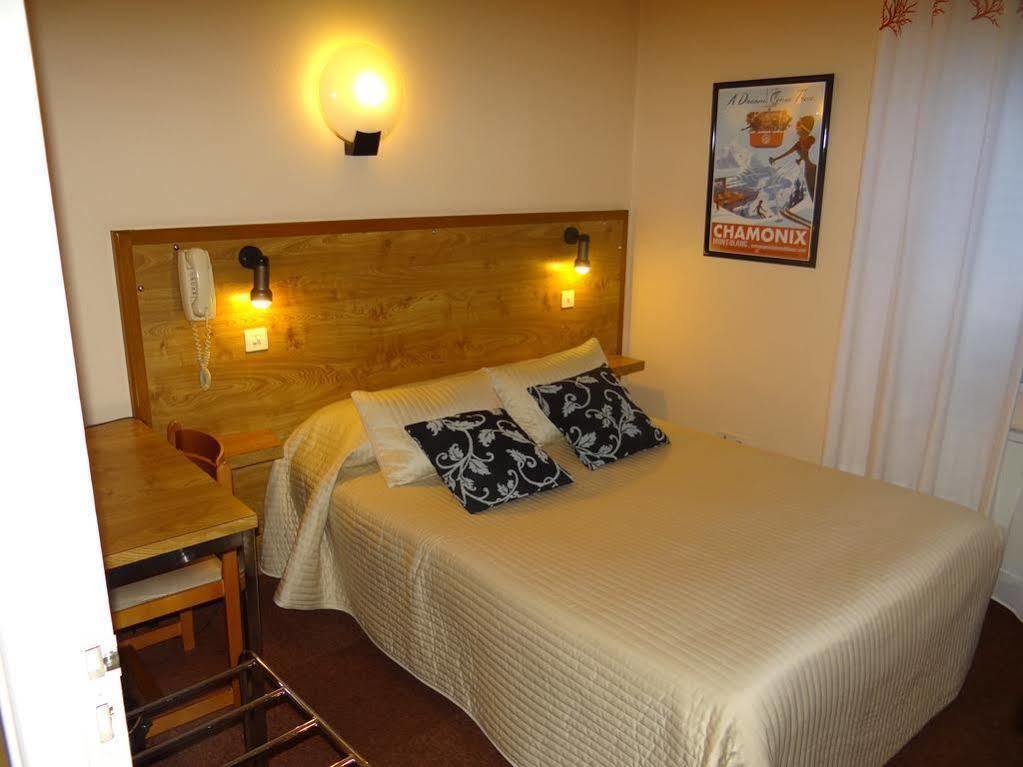 Hotel La Chope Cambrai Extérieur photo